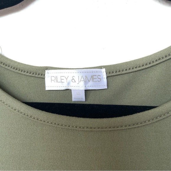 5x$25 Green Adjustable Embroidered Butterfly Dress - Picture 5 of 10